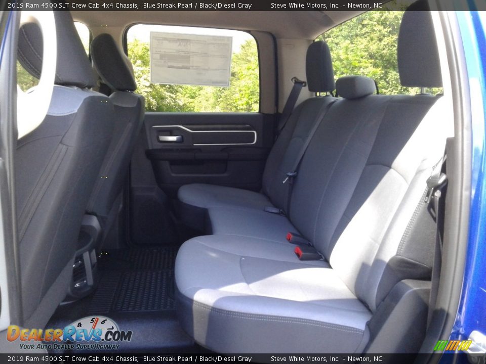 2019 Ram 4500 SLT Crew Cab 4x4 Chassis Blue Streak Pearl / Black/Diesel Gray Photo #11