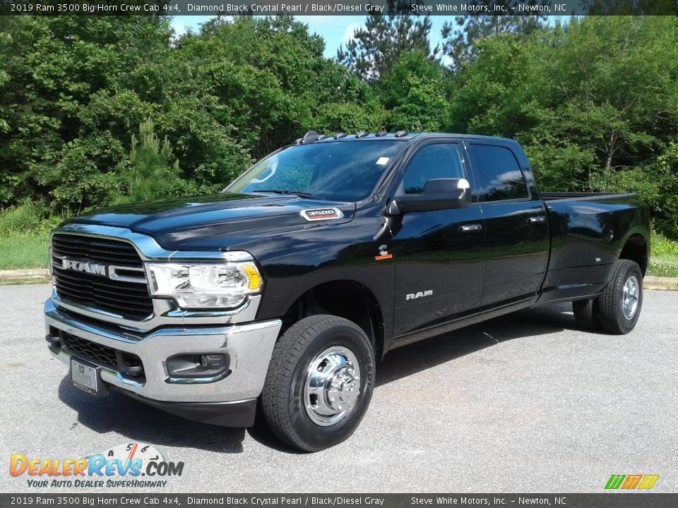 2019 Ram 3500 Big Horn Crew Cab 4x4 Diamond Black Crystal Pearl / Black/Diesel Gray Photo #2