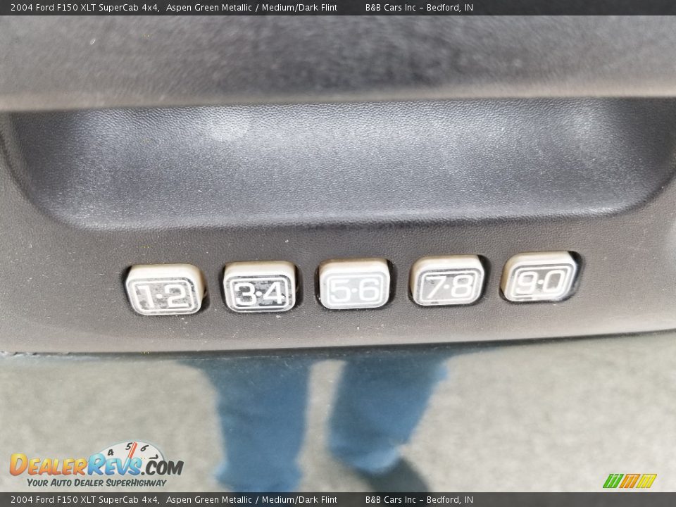 2004 Ford F150 XLT SuperCab 4x4 Aspen Green Metallic / Medium/Dark Flint Photo #24
