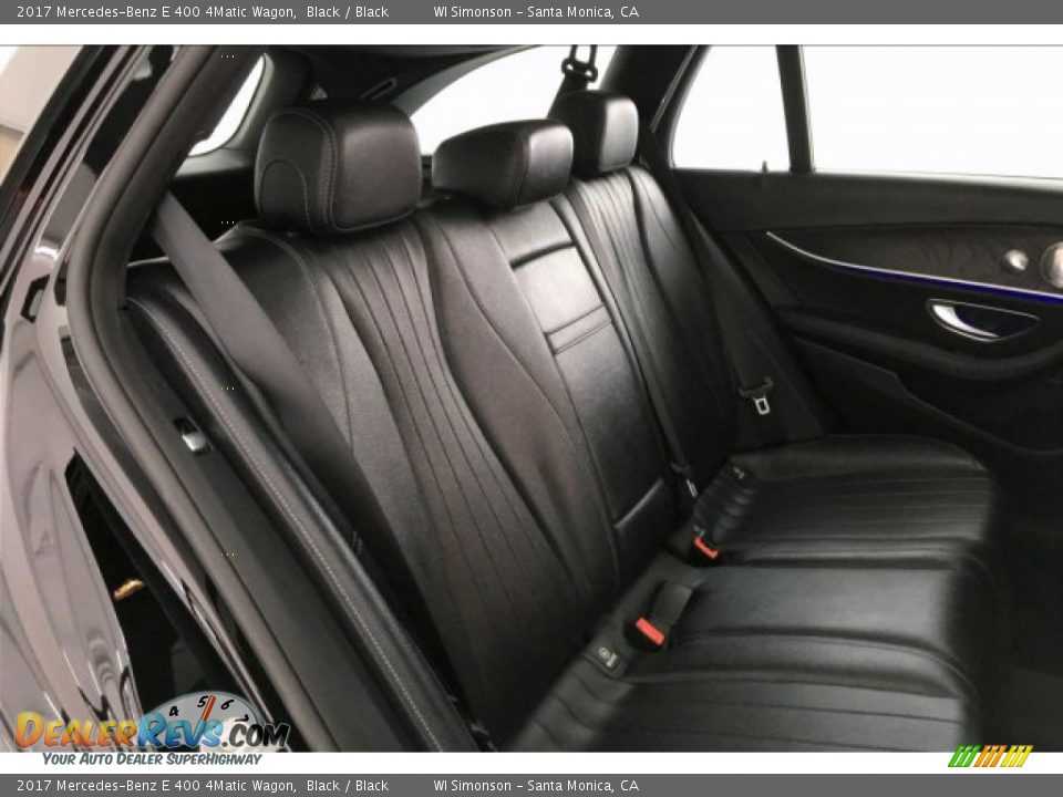 2017 Mercedes-Benz E 400 4Matic Wagon Black / Black Photo #13