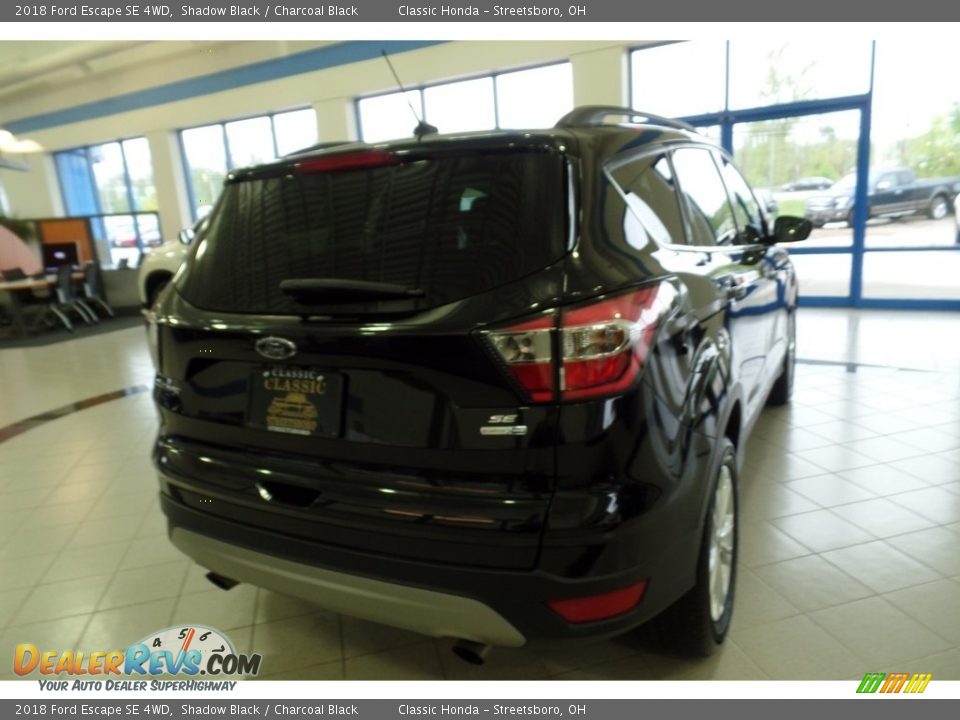 2018 Ford Escape SE 4WD Shadow Black / Charcoal Black Photo #4
