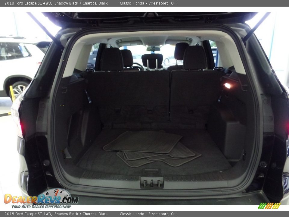 2018 Ford Escape SE 4WD Shadow Black / Charcoal Black Photo #30