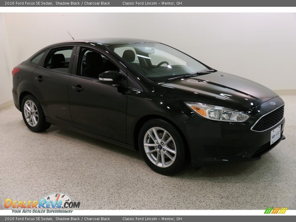 2016 Ford Focus SE Sedan Shadow Black / Charcoal Black Photo #1