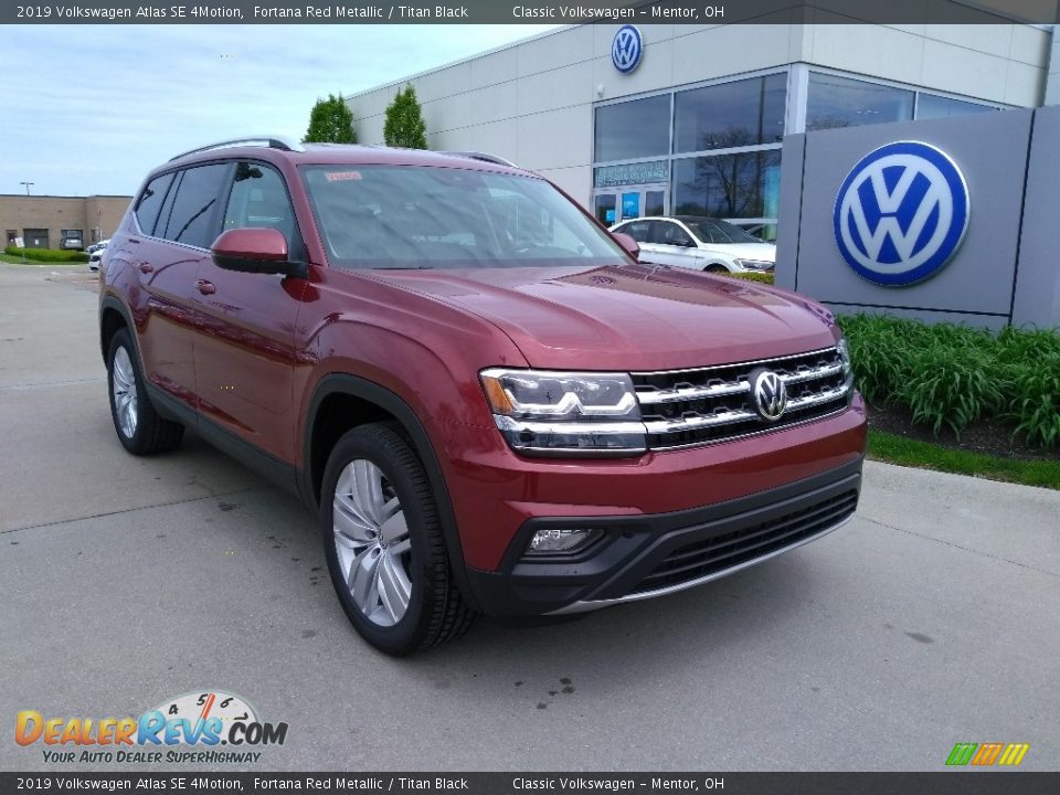 2019 Volkswagen Atlas SE 4Motion Fortana Red Metallic / Titan Black Photo #1