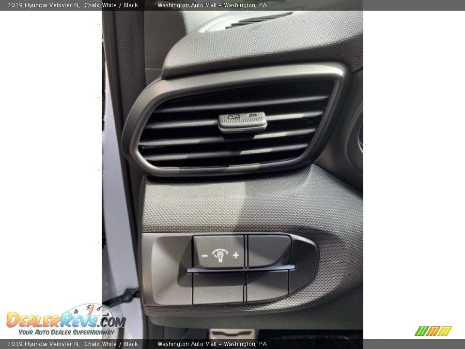 2019 Hyundai Veloster N Chalk White / Black Photo #12
