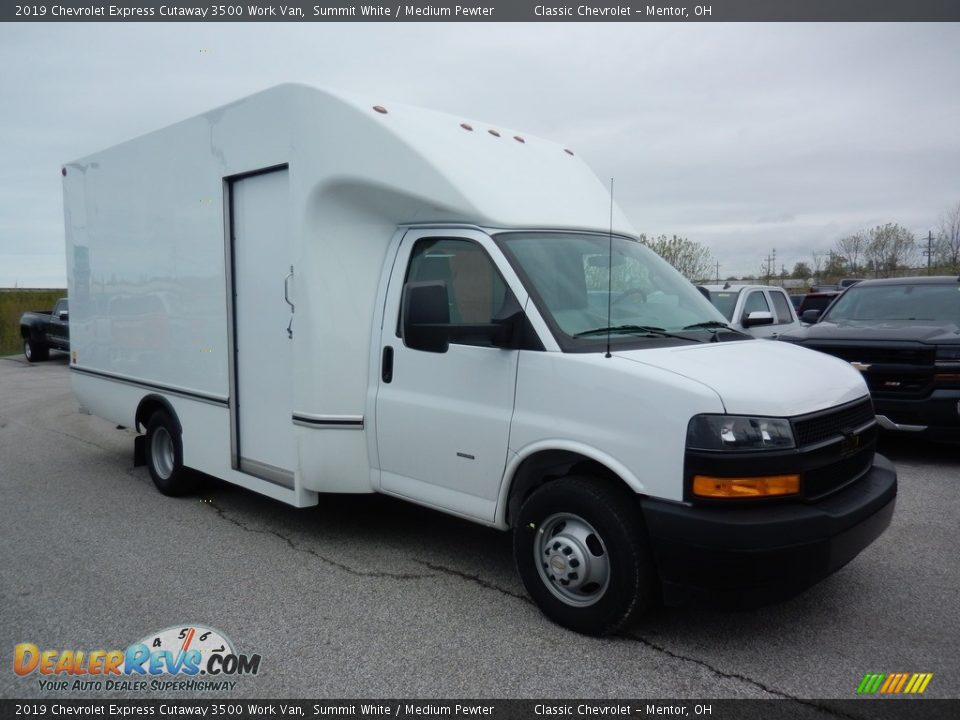 2019 Chevrolet Express Cutaway 3500 Work Van Summit White / Medium Pewter Photo #3