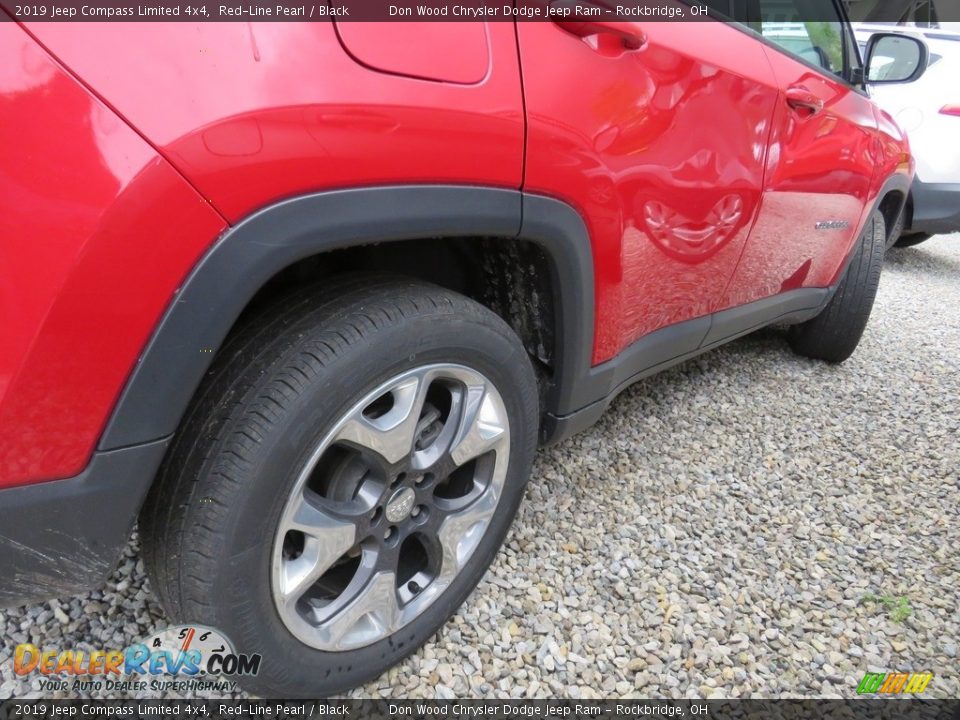 2019 Jeep Compass Limited 4x4 Red-Line Pearl / Black Photo #17