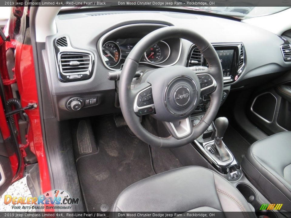 Front Seat of 2019 Jeep Compass Limited 4x4 Photo #22