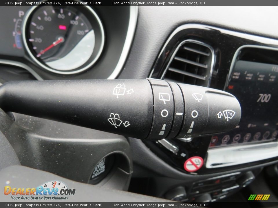 Controls of 2019 Jeep Compass Limited 4x4 Photo #36