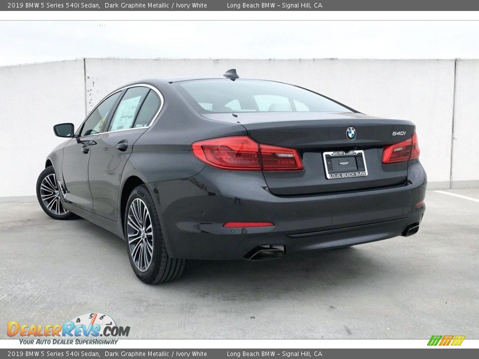 2019 BMW 5 Series 540i Sedan Dark Graphite Metallic / Ivory White Photo #3