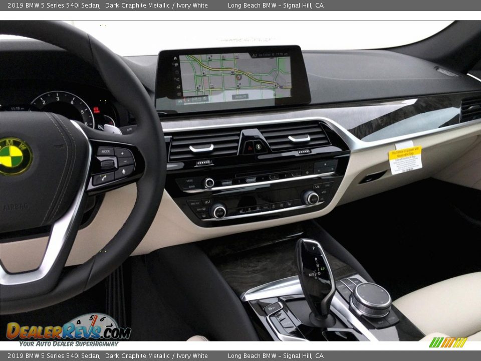 2019 BMW 5 Series 540i Sedan Dark Graphite Metallic / Ivory White Photo #5