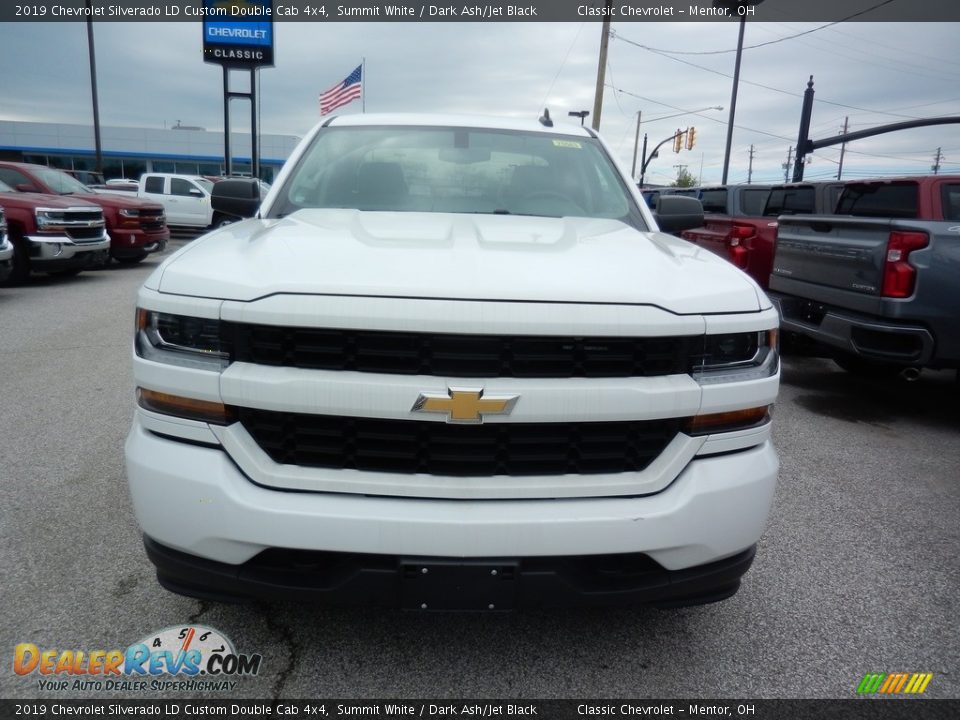 2019 Chevrolet Silverado LD Custom Double Cab 4x4 Summit White / Dark Ash/Jet Black Photo #2