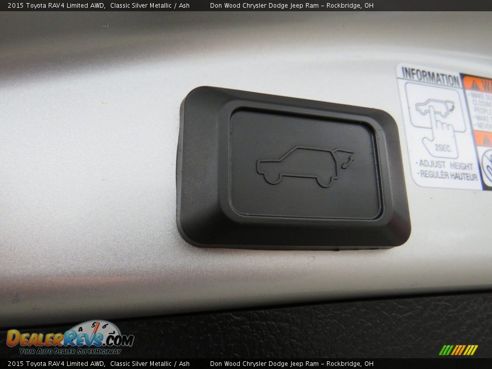 2015 Toyota RAV4 Limited AWD Classic Silver Metallic / Ash Photo #17