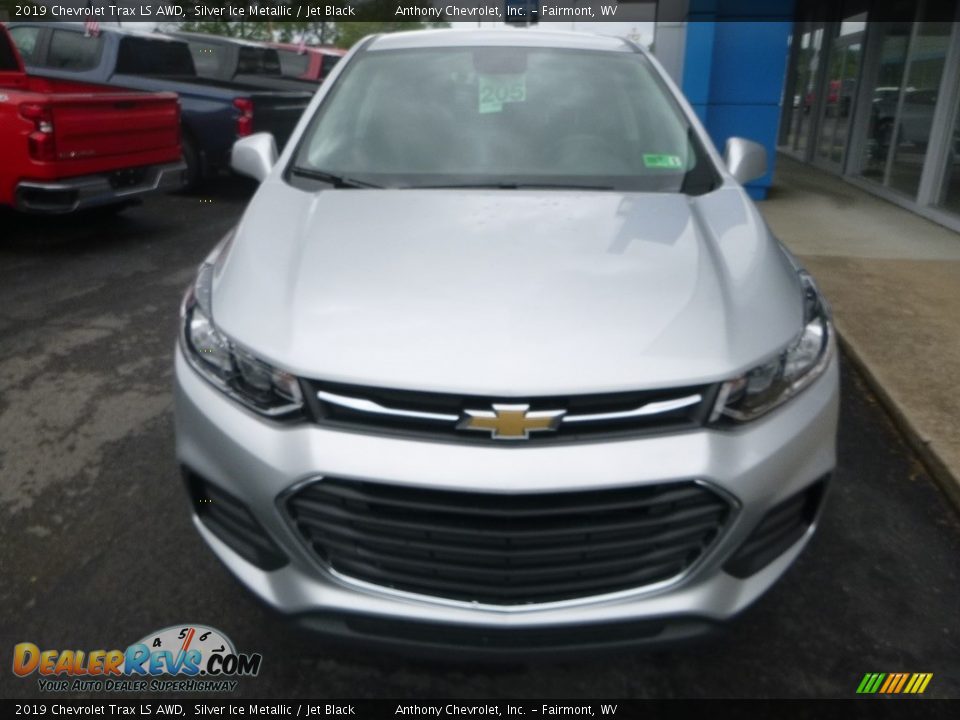 2019 Chevrolet Trax LS AWD Silver Ice Metallic / Jet Black Photo #9