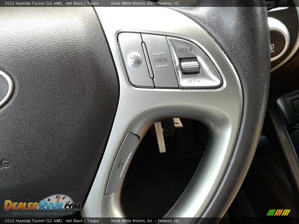 2013 Hyundai Tucson GLS AWD Ash Black / Taupe Photo #16