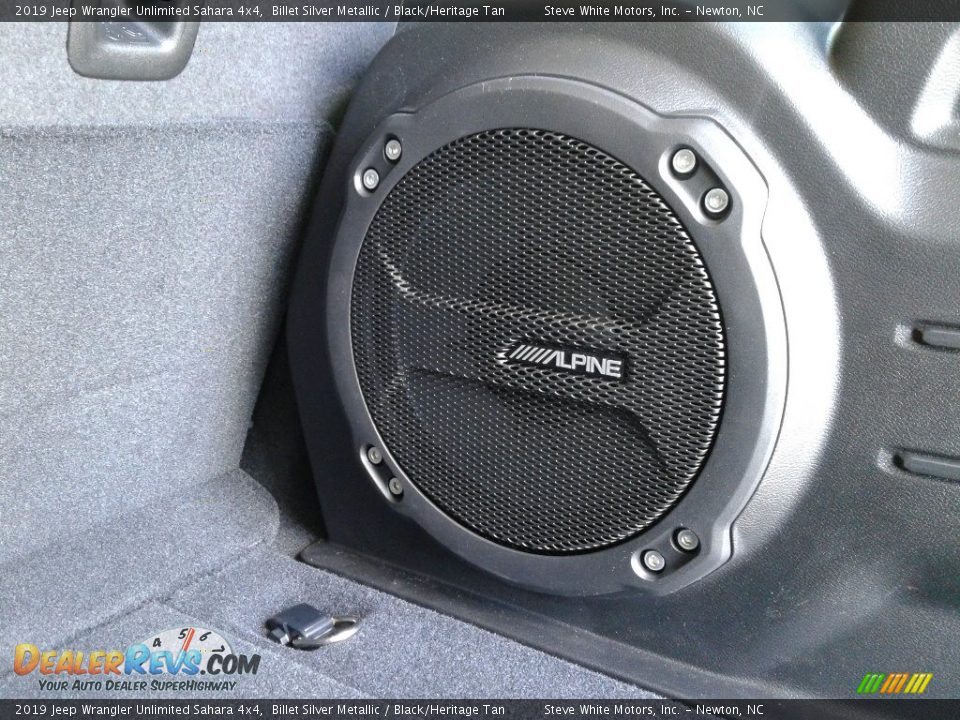 2019 Jeep Wrangler Unlimited Sahara 4x4 Billet Silver Metallic / Black/Heritage Tan Photo #13