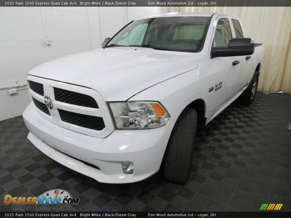 2015 Ram 1500 Express Quad Cab 4x4 Bright White / Black/Diesel Gray Photo #8