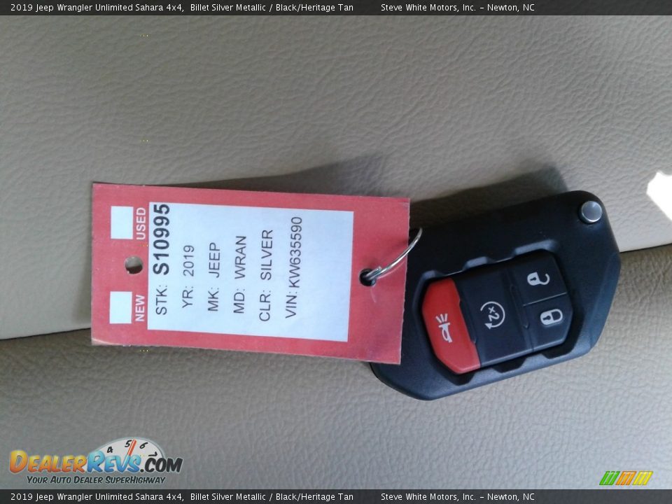 2019 Jeep Wrangler Unlimited Sahara 4x4 Billet Silver Metallic / Black/Heritage Tan Photo #35