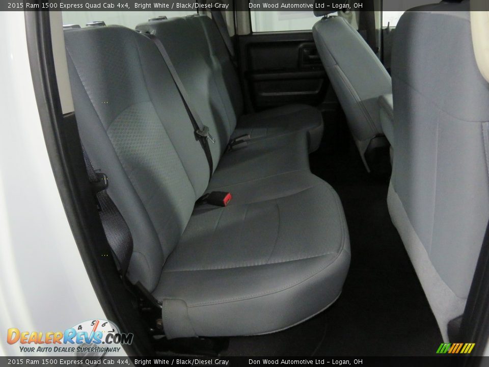 2015 Ram 1500 Express Quad Cab 4x4 Bright White / Black/Diesel Gray Photo #34