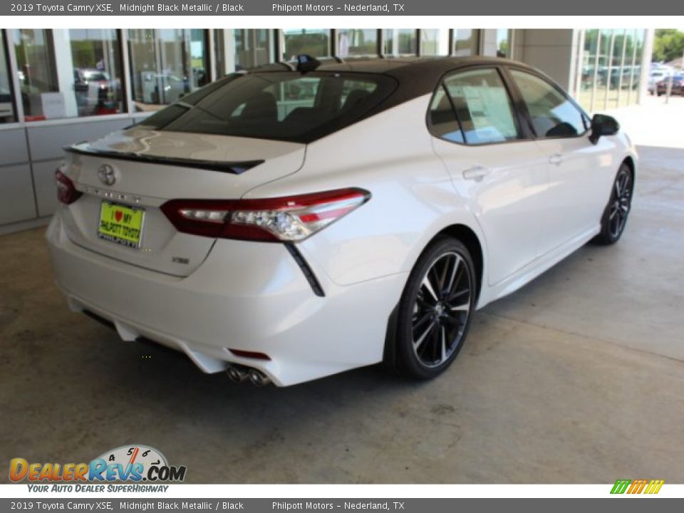 2019 Toyota Camry XSE Midnight Black Metallic / Black Photo #7