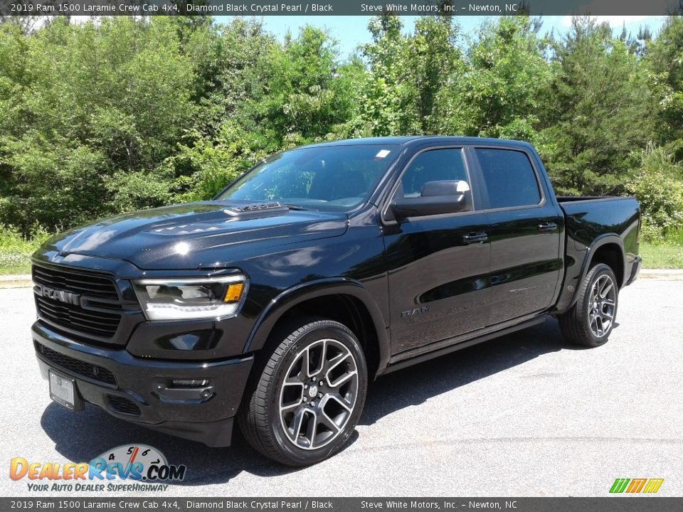 2019 Ram 1500 Laramie Crew Cab 4x4 Diamond Black Crystal Pearl / Black Photo #2