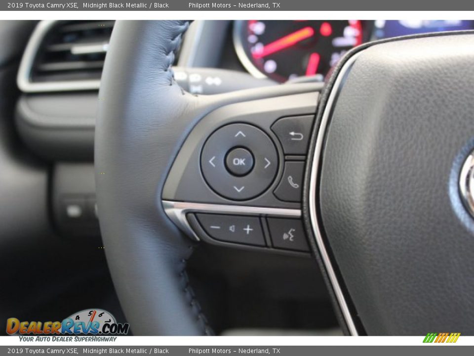 2019 Toyota Camry XSE Midnight Black Metallic / Black Photo #15