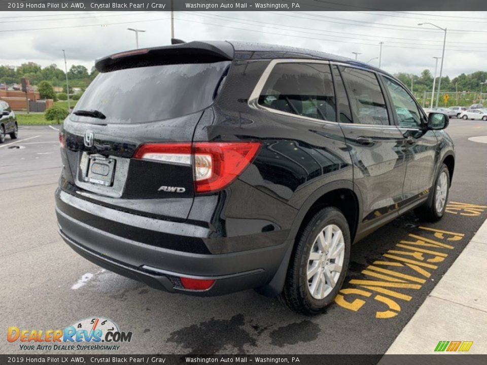 2019 Honda Pilot LX AWD Crystal Black Pearl / Gray Photo #5
