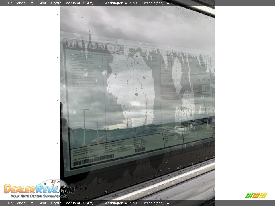 2019 Honda Pilot LX AWD Crystal Black Pearl / Gray Photo #15