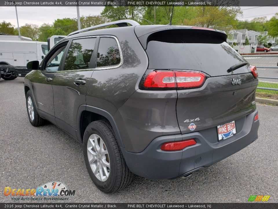 2016 Jeep Cherokee Latitude 4x4 Granite Crystal Metallic / Black Photo #5