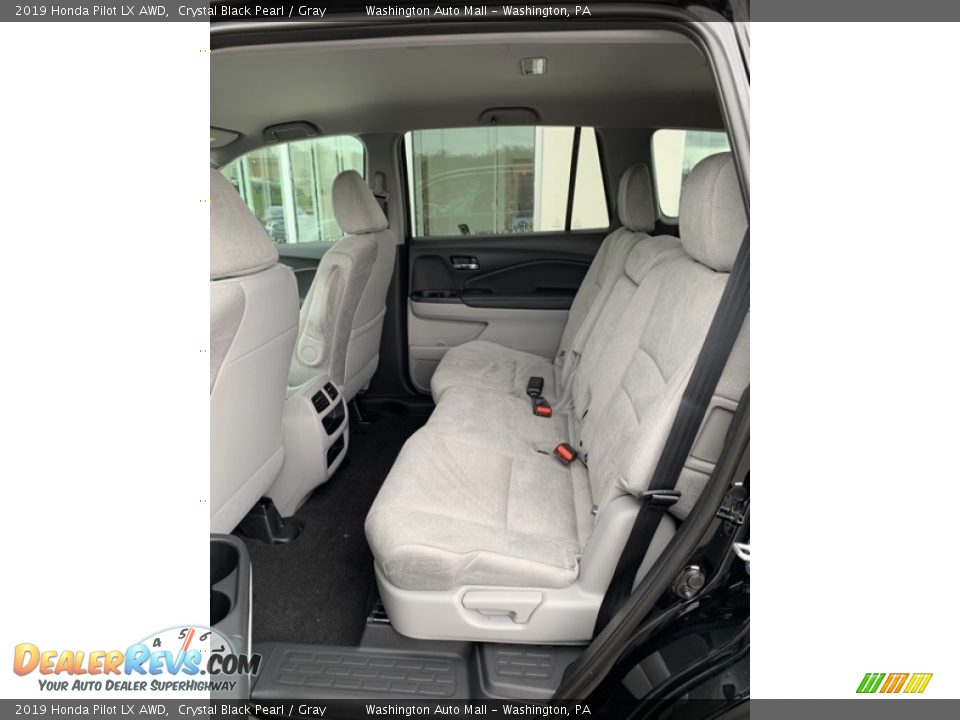 2019 Honda Pilot LX AWD Crystal Black Pearl / Gray Photo #19