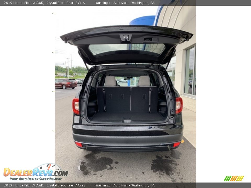 2019 Honda Pilot LX AWD Crystal Black Pearl / Gray Photo #21