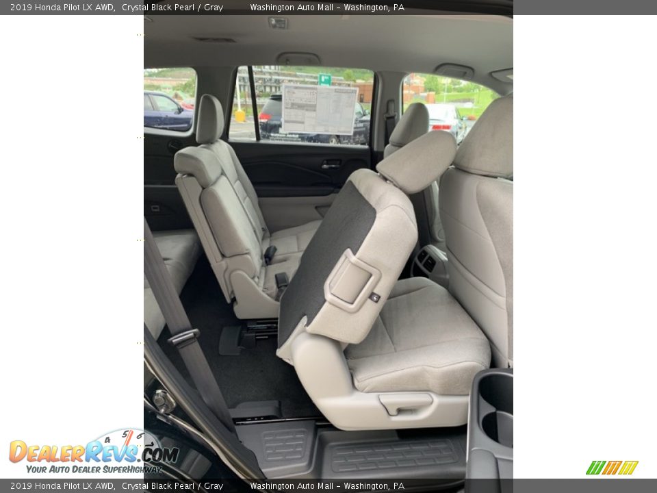 2019 Honda Pilot LX AWD Crystal Black Pearl / Gray Photo #26