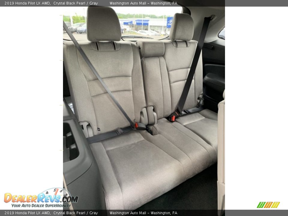 2019 Honda Pilot LX AWD Crystal Black Pearl / Gray Photo #27