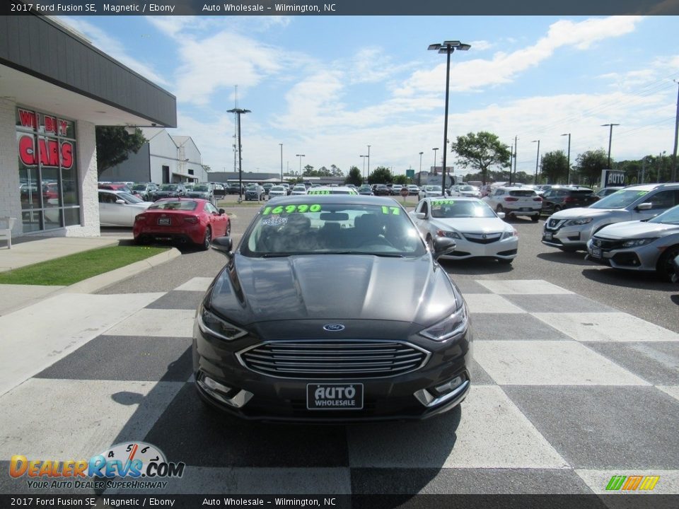 2017 Ford Fusion SE Magnetic / Ebony Photo #2