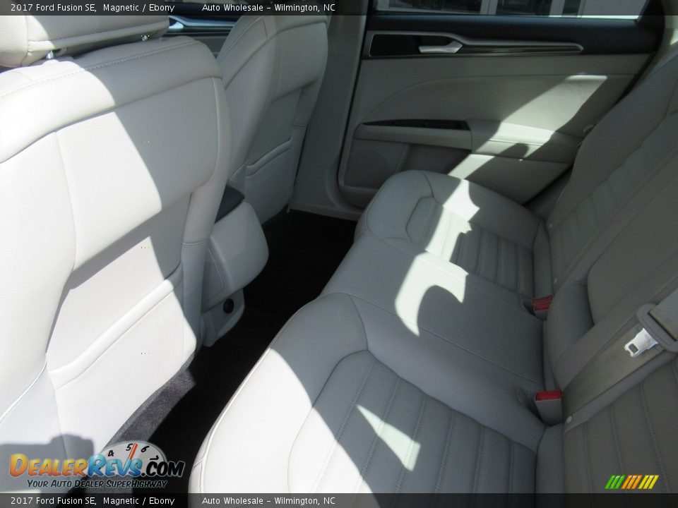 2017 Ford Fusion SE Magnetic / Ebony Photo #12
