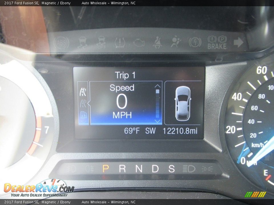 2017 Ford Fusion SE Magnetic / Ebony Photo #16