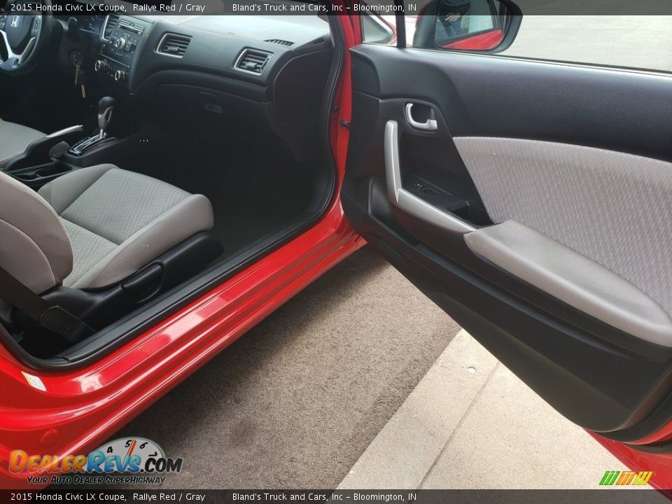 2015 Honda Civic LX Coupe Rallye Red / Gray Photo #30
