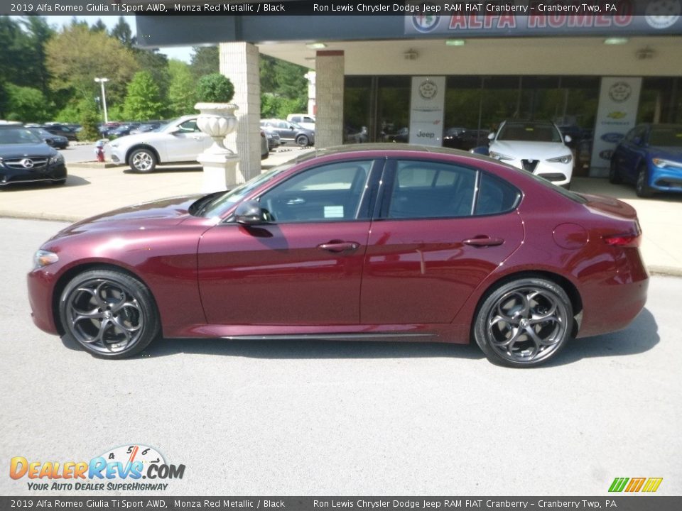 2019 Alfa Romeo Giulia Ti Sport AWD Monza Red Metallic / Black Photo #4