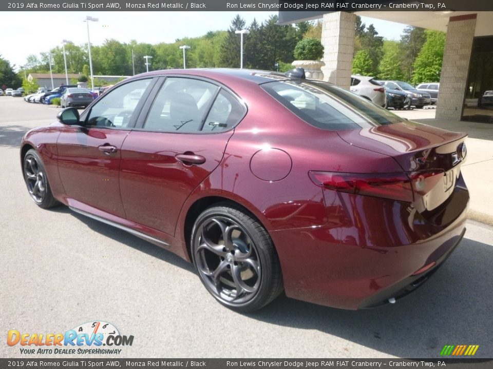 2019 Alfa Romeo Giulia Ti Sport AWD Monza Red Metallic / Black Photo #6