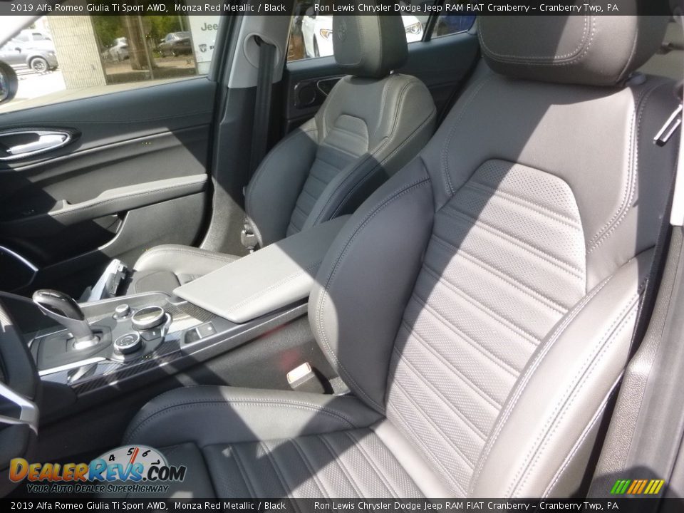 2019 Alfa Romeo Giulia Ti Sport AWD Monza Red Metallic / Black Photo #20