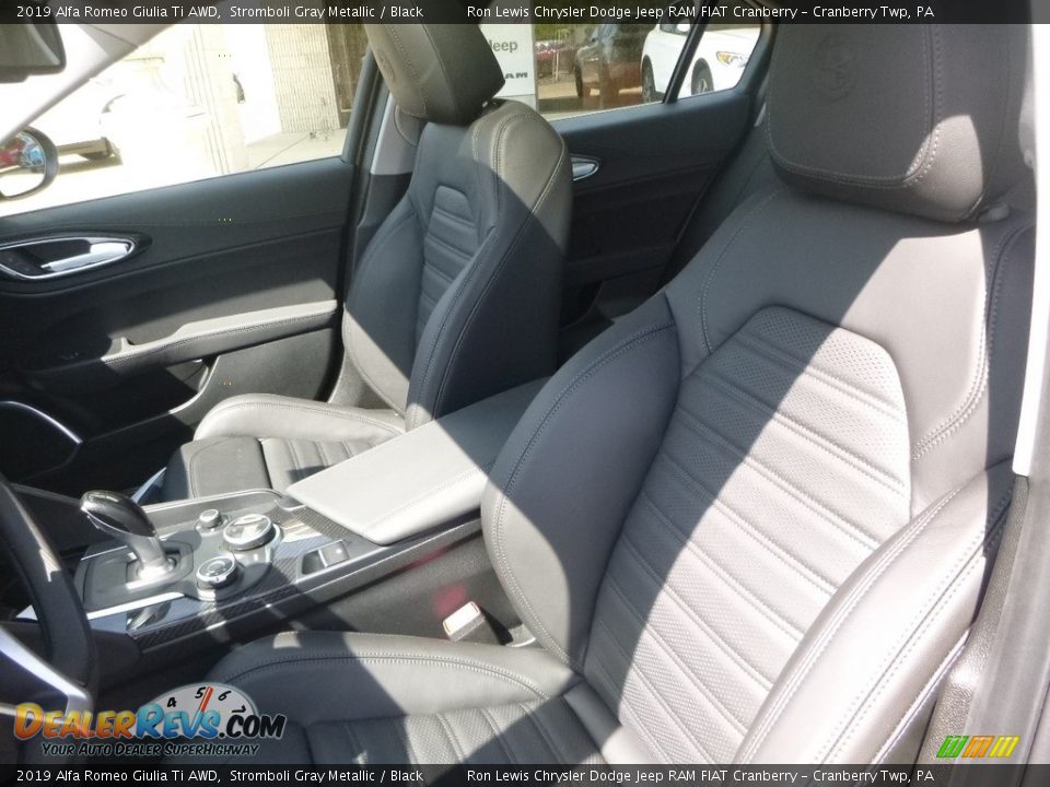 2019 Alfa Romeo Giulia Ti AWD Stromboli Gray Metallic / Black Photo #18