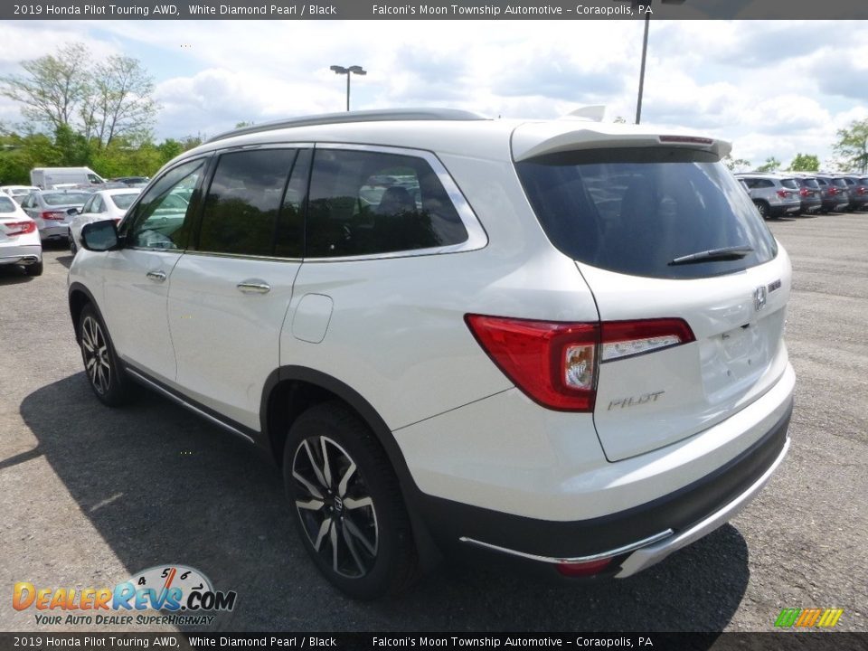 2019 Honda Pilot Touring AWD White Diamond Pearl / Black Photo #2