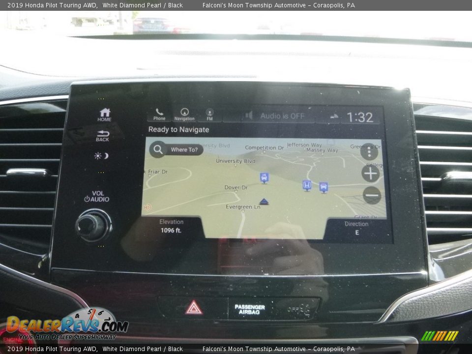 2019 Honda Pilot Touring AWD White Diamond Pearl / Black Photo #14