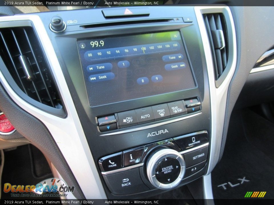 2019 Acura TLX Sedan Platinum White Pearl / Ebony Photo #18