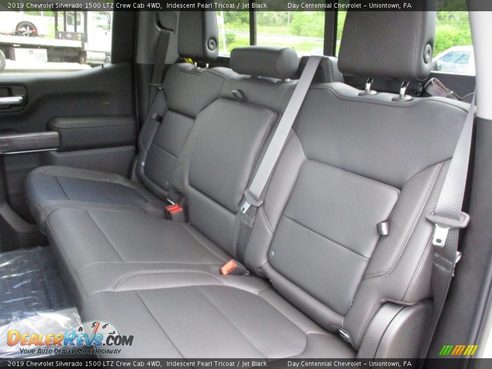 2019 Chevrolet Silverado 1500 LTZ Crew Cab 4WD Iridescent Pearl Tricoat / Jet Black Photo #14