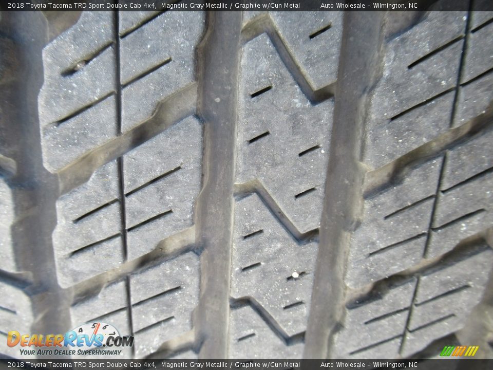 2018 Toyota Tacoma TRD Sport Double Cab 4x4 Magnetic Gray Metallic / Graphite w/Gun Metal Photo #8