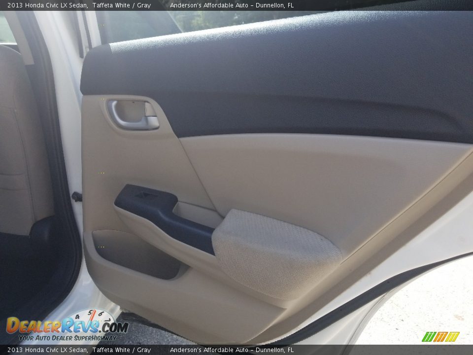 2013 Honda Civic LX Sedan Taffeta White / Gray Photo #19