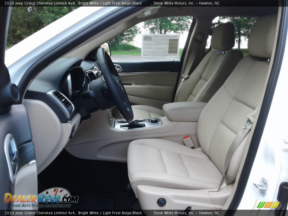 2019 Jeep Grand Cherokee Limited 4x4 Bright White / Light Frost Beige/Black Photo #9