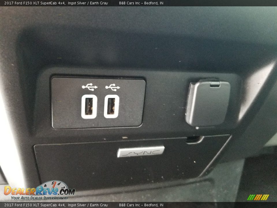 2017 Ford F150 XLT SuperCab 4x4 Ingot Silver / Earth Gray Photo #23