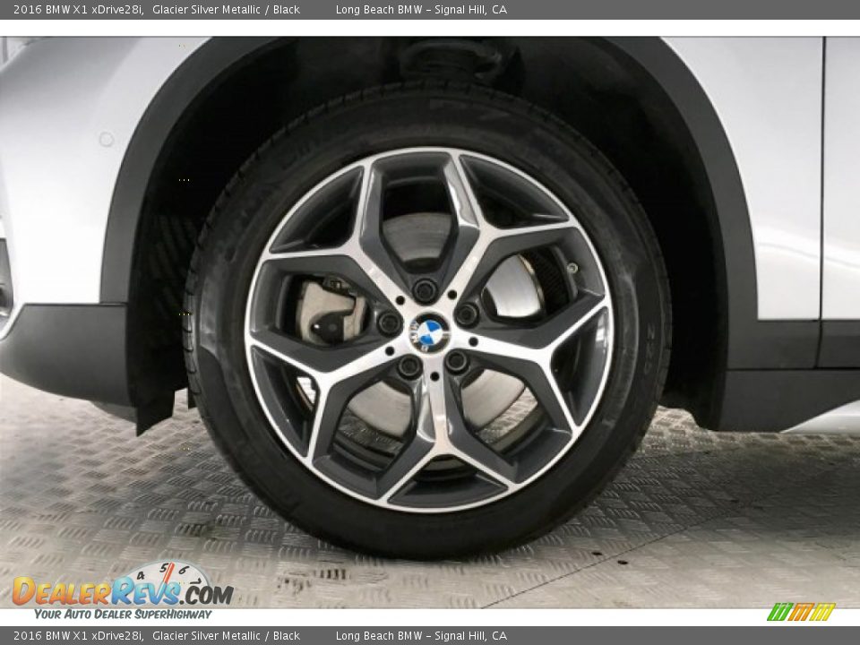 2016 BMW X1 xDrive28i Glacier Silver Metallic / Black Photo #8